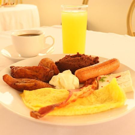 Hotel Los Andes ซานเปโดร ซูลา ภายนอก รูปภาพ