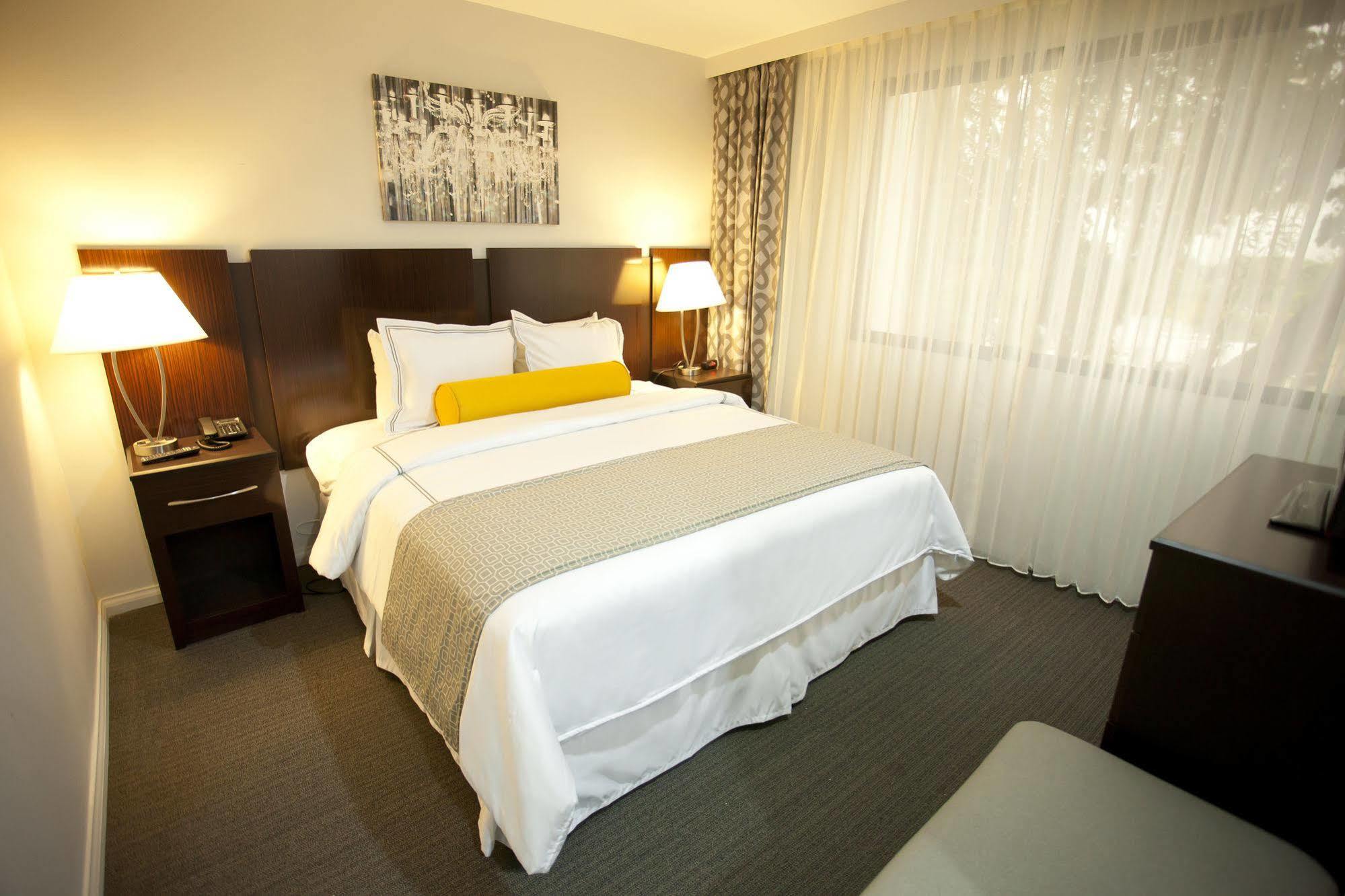 Hotel Los Andes ซานเปโดร ซูลา ภายนอก รูปภาพ