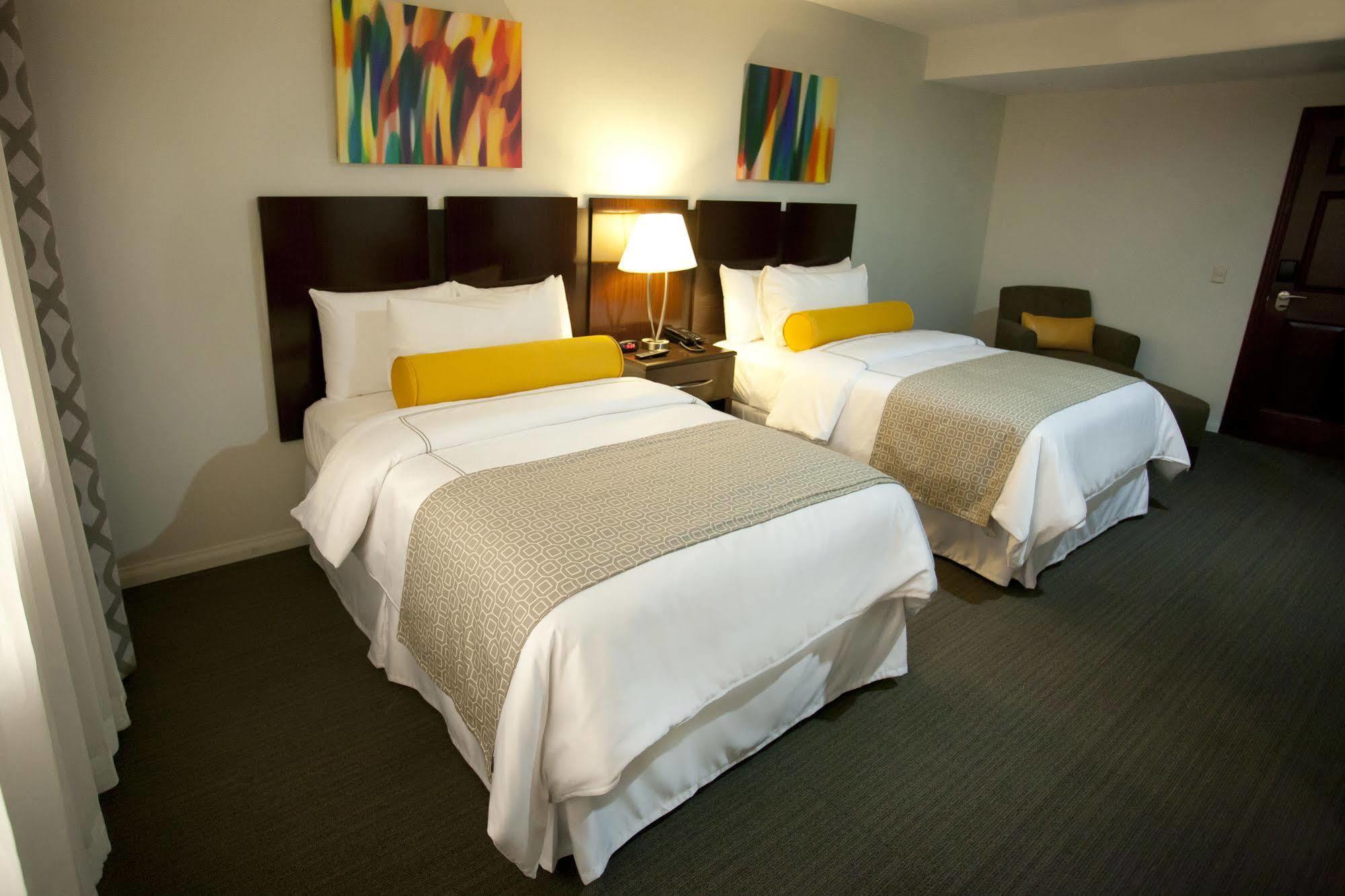 Hotel Los Andes ซานเปโดร ซูลา ภายนอก รูปภาพ