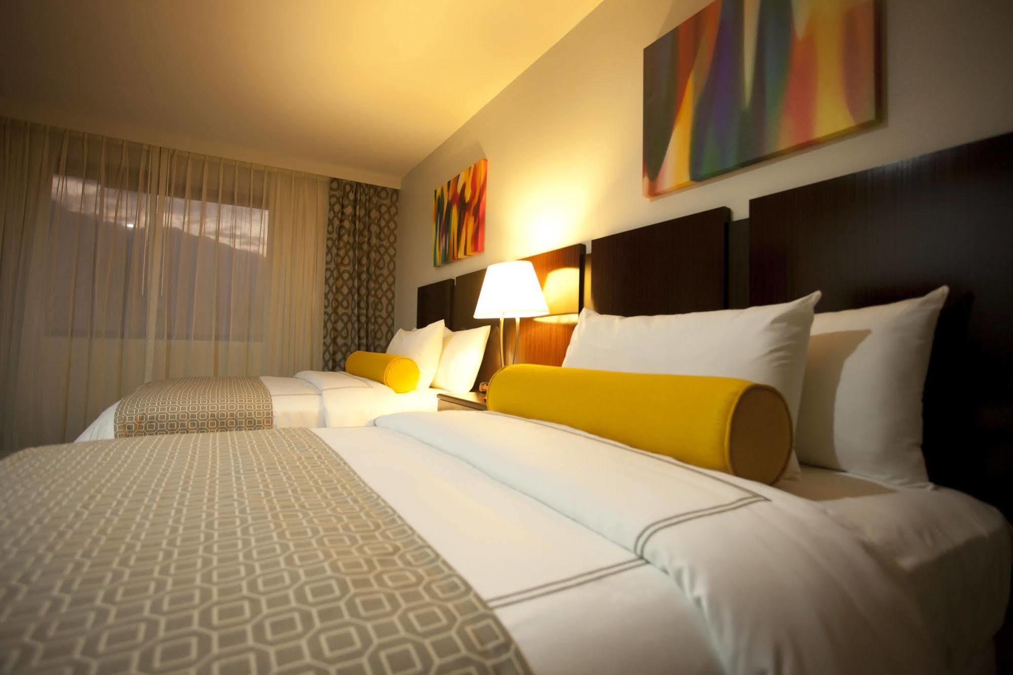 Hotel Los Andes ซานเปโดร ซูลา ภายนอก รูปภาพ